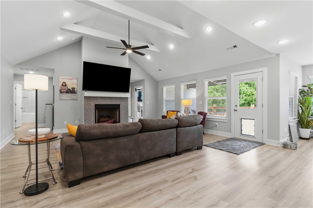 Jones Sub - Siloam Springs - Residential