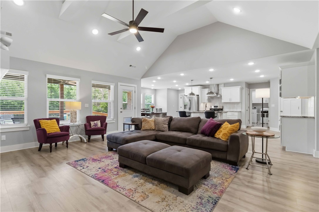 Jones Sub - Siloam Springs - Residential