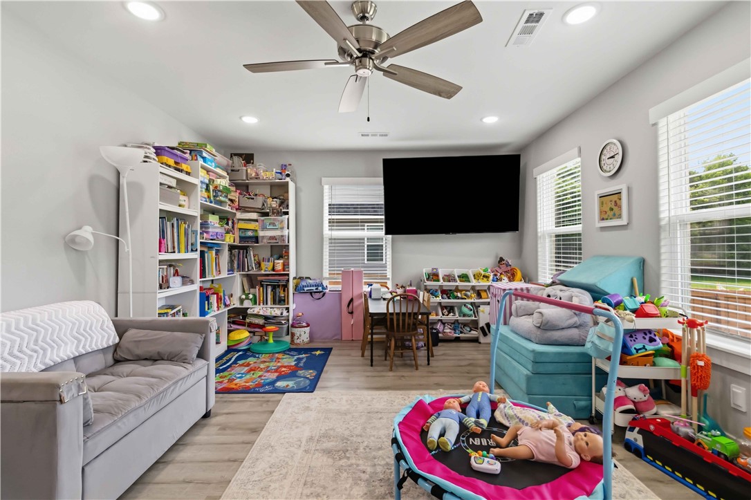 Jones Sub - Siloam Springs - Residential