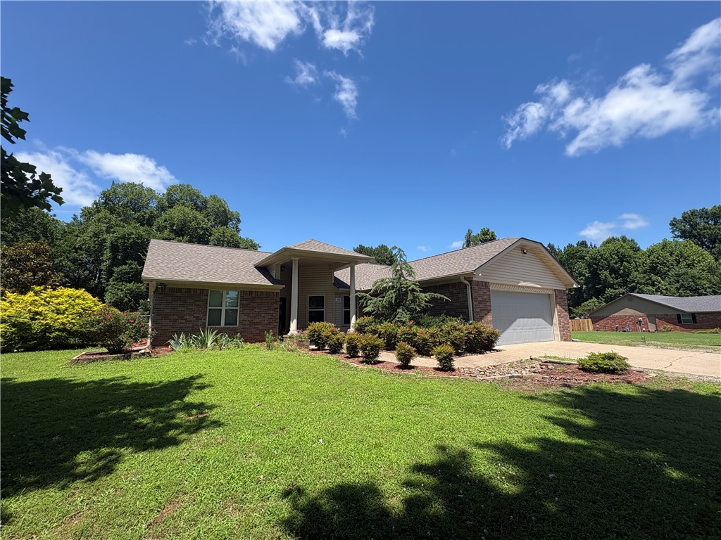 Golden Pond - Residential