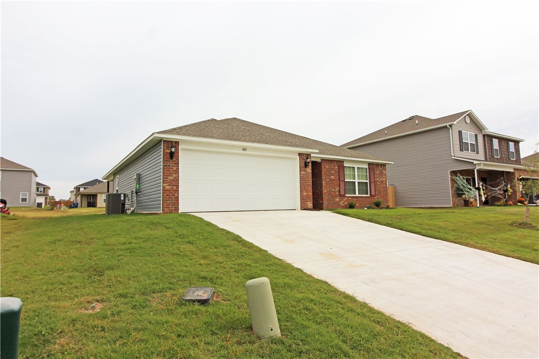 Kerelaw Castle Bentonville - Residential Lease