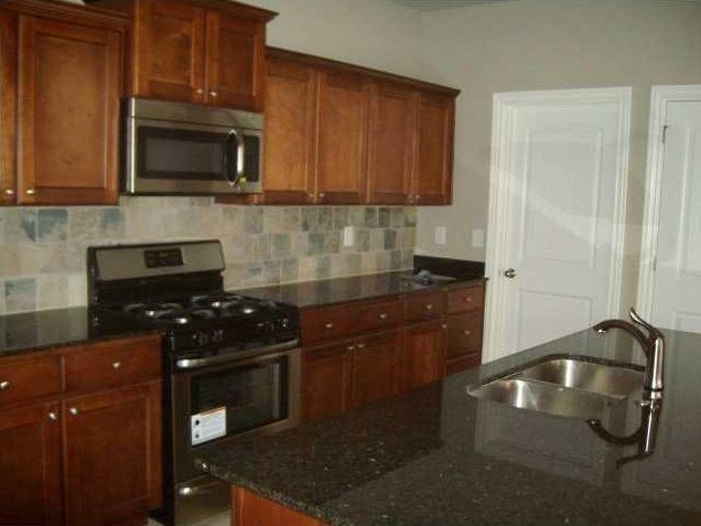 Hamptons - Residential Lease