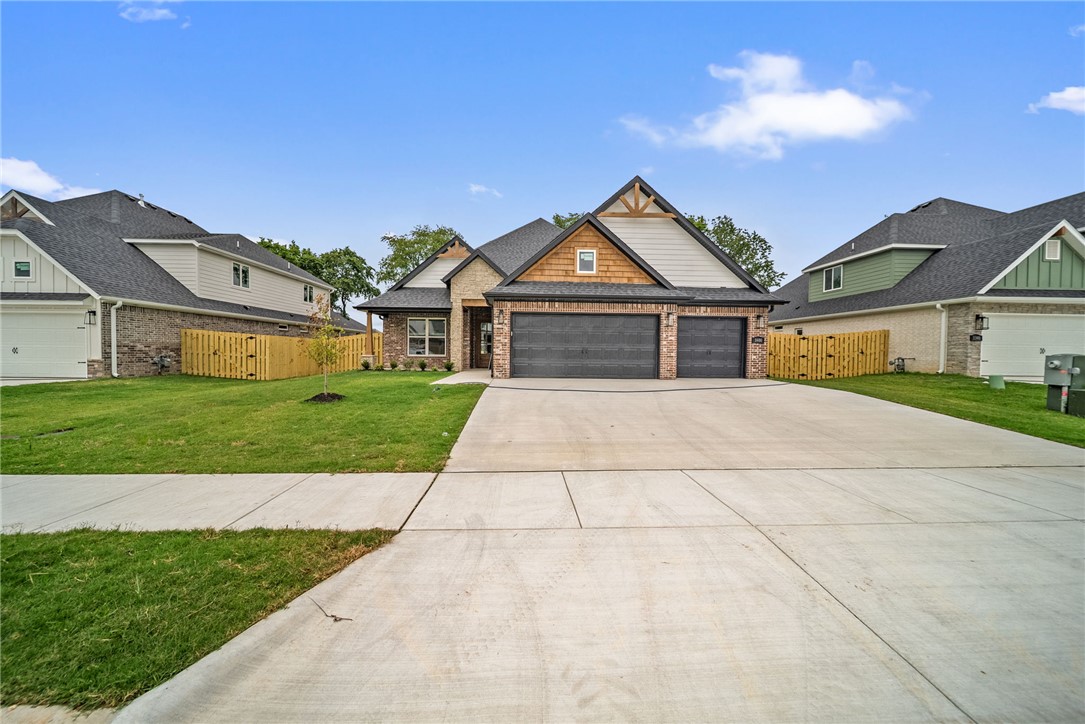 DIAMOND ESTATES PH V-CENTERTON - Residential