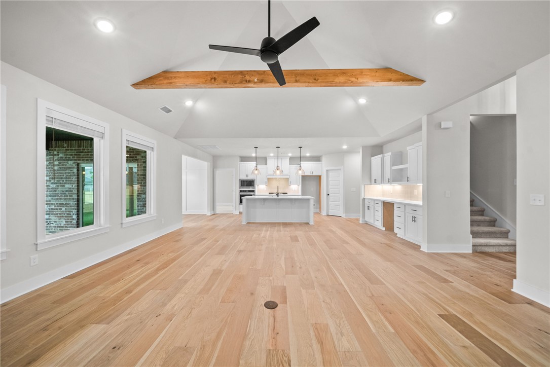 DIAMOND ESTATES PH V-CENTERTON - Residential
