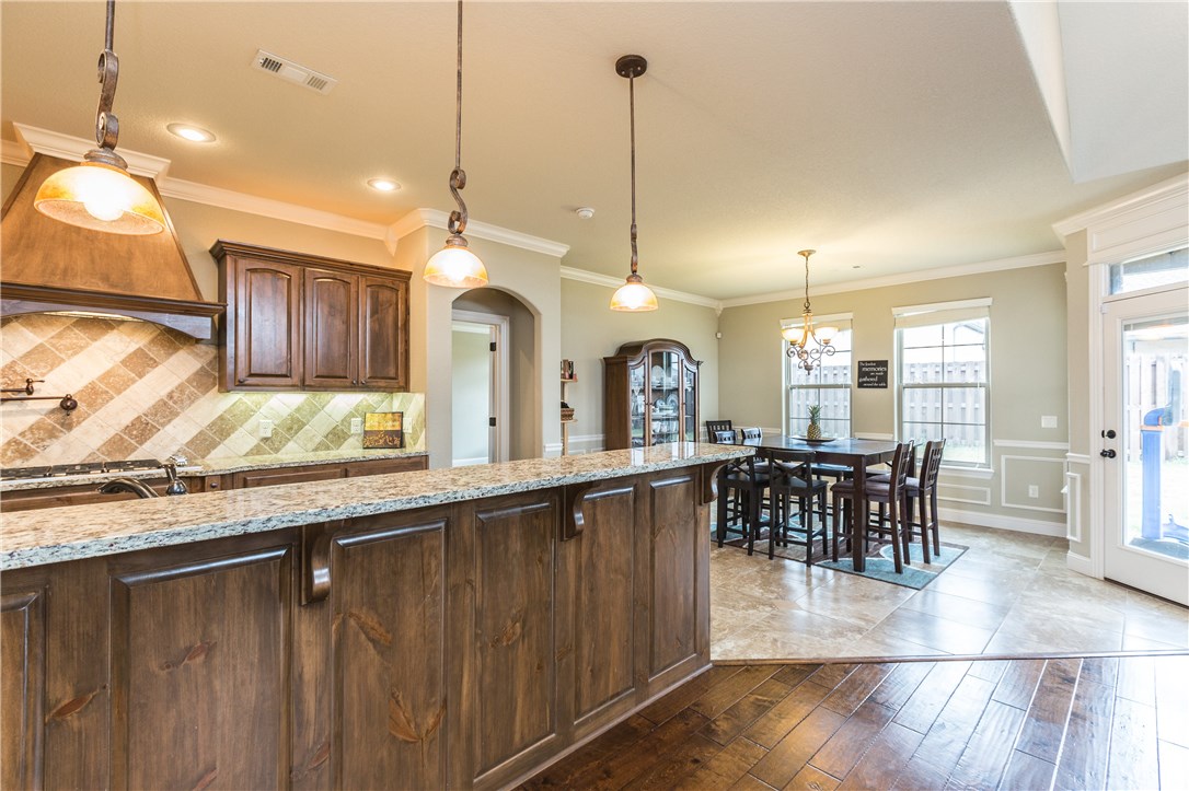 Cross Creek Ph 3 Rogers - Residential Lease