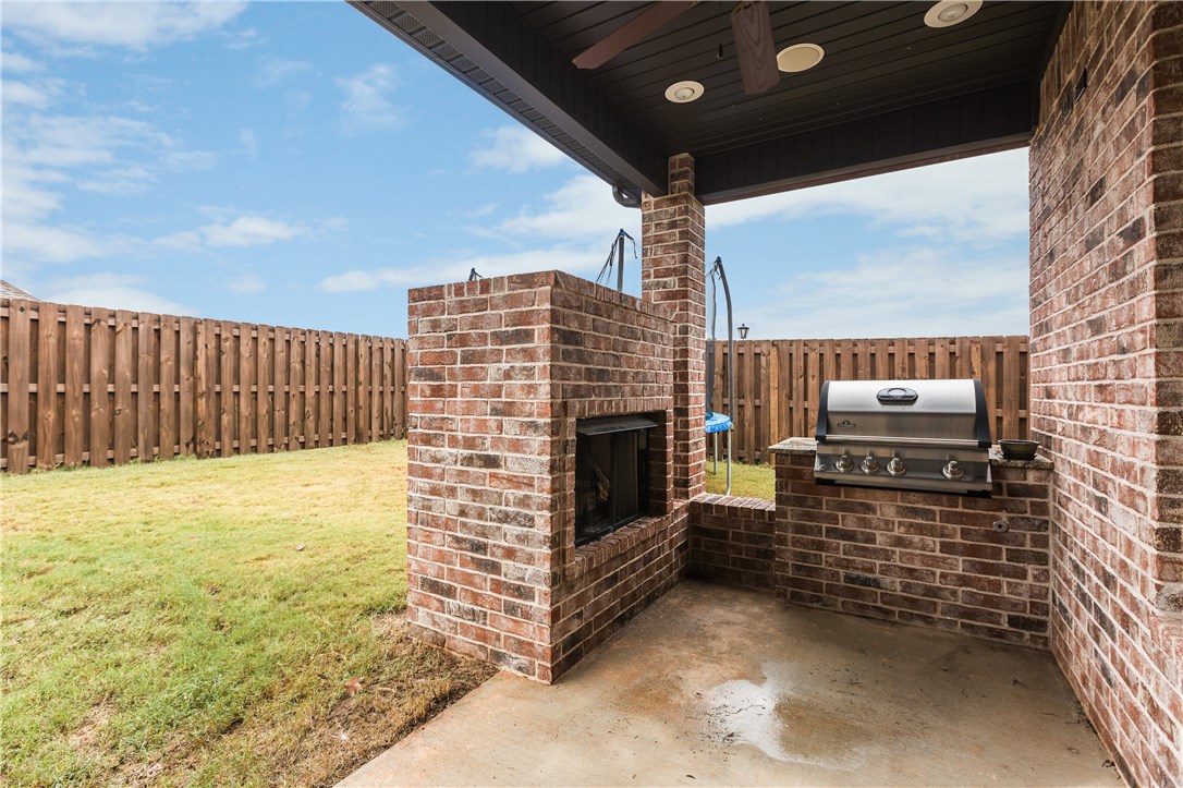 Cross Creek Ph 3 Rogers - Residential Lease