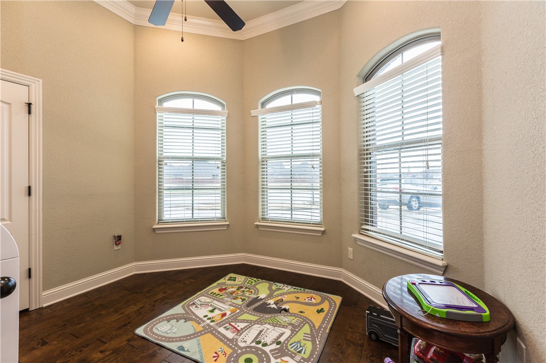 Cross Creek Ph 3 Rogers - Residential Lease