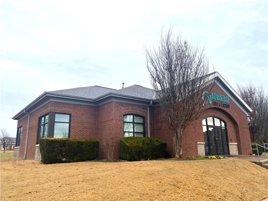 Harber Meadows Ph Viii - Commercial Lease