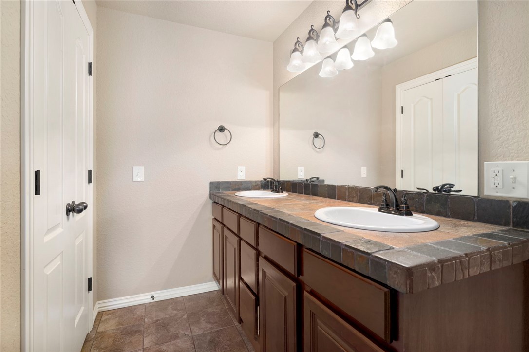 Windwood Sub Ph 4 Bentonville - Residential