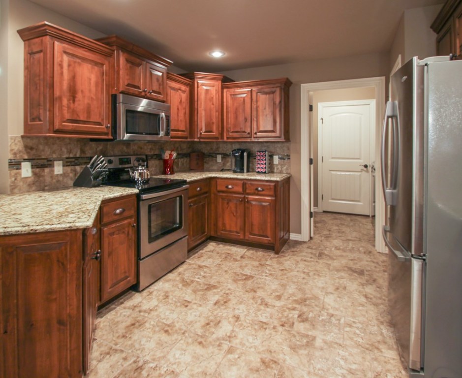 Collum West VI - Residential
