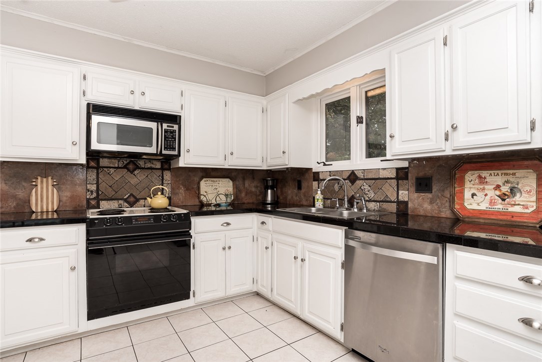 East Oaks Ph I - Residential