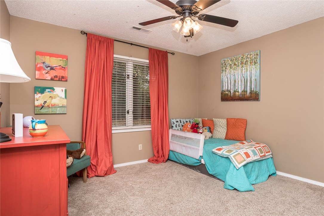 East Oaks Ph I - Residential