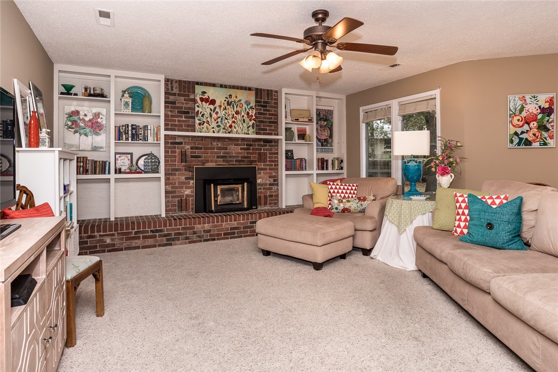 East Oaks Ph I - Residential