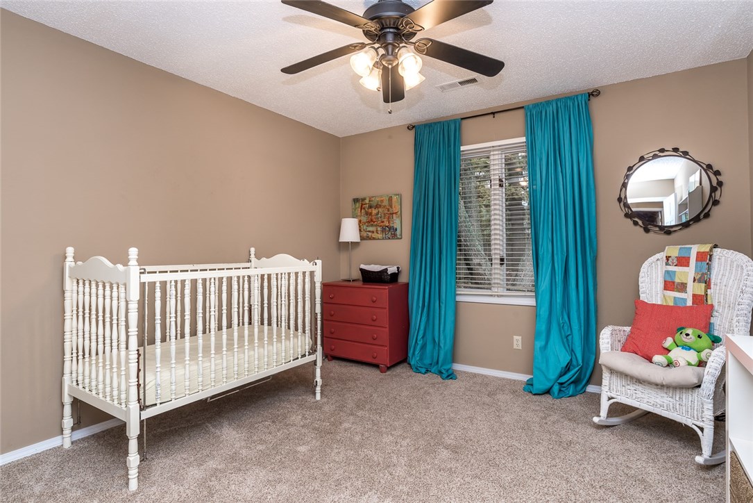 East Oaks Ph I - Residential
