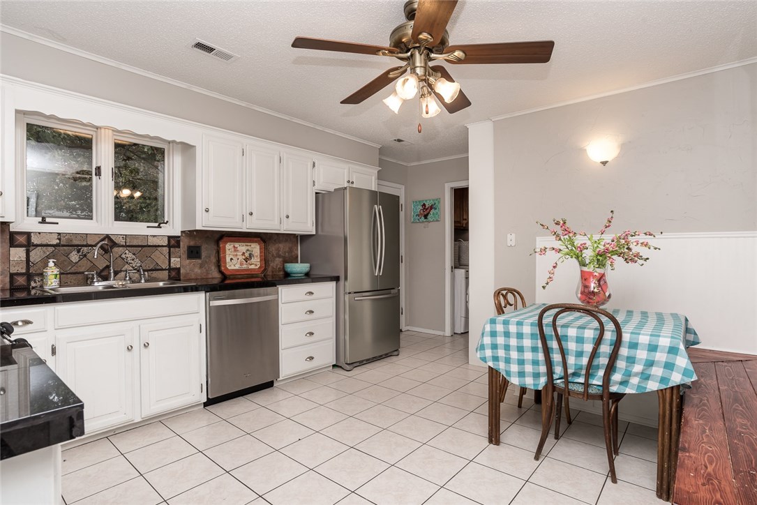 East Oaks Ph I - Residential