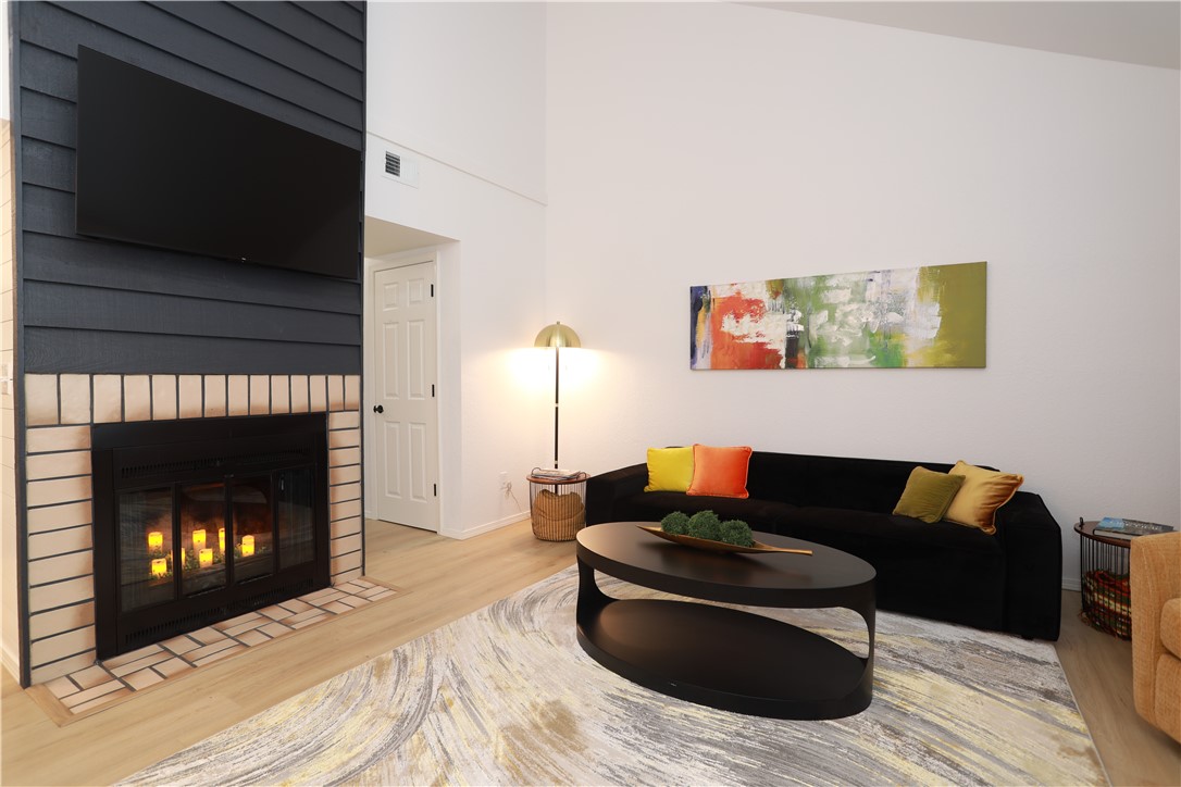Shakespeare Courts Bvv - Residential