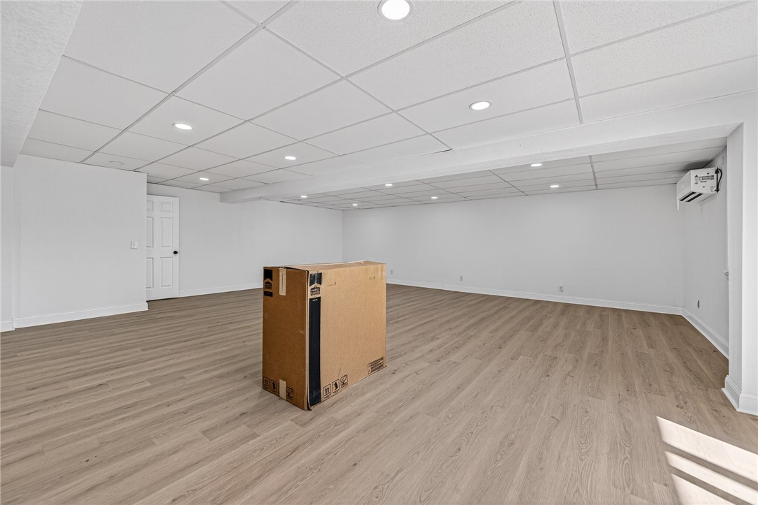 Hyland Park Rogers - Residential