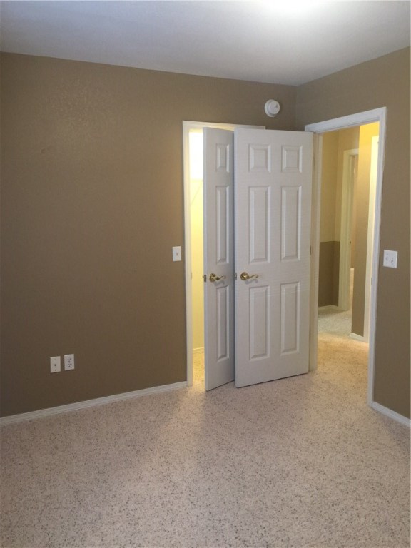 Dickenshire Sub Bvv - Residential Lease
