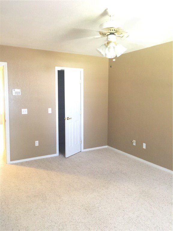 Dickenshire Sub Bvv - Residential Lease