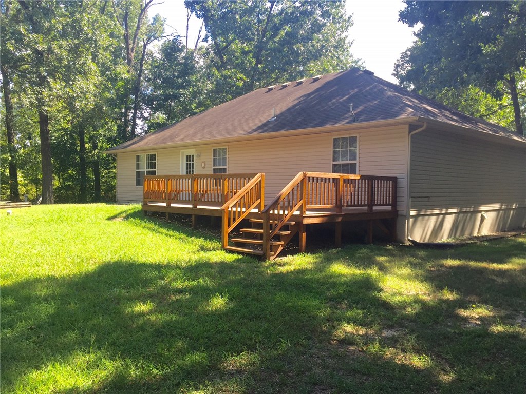 Dickenshire Sub Bvv - Residential Lease
