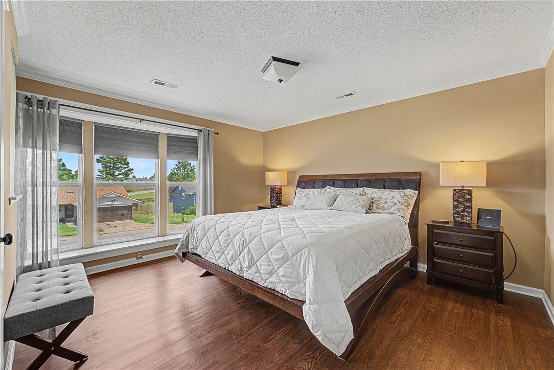 Chateau Terrace Unit 2 Ph 2-Rogers - Residential