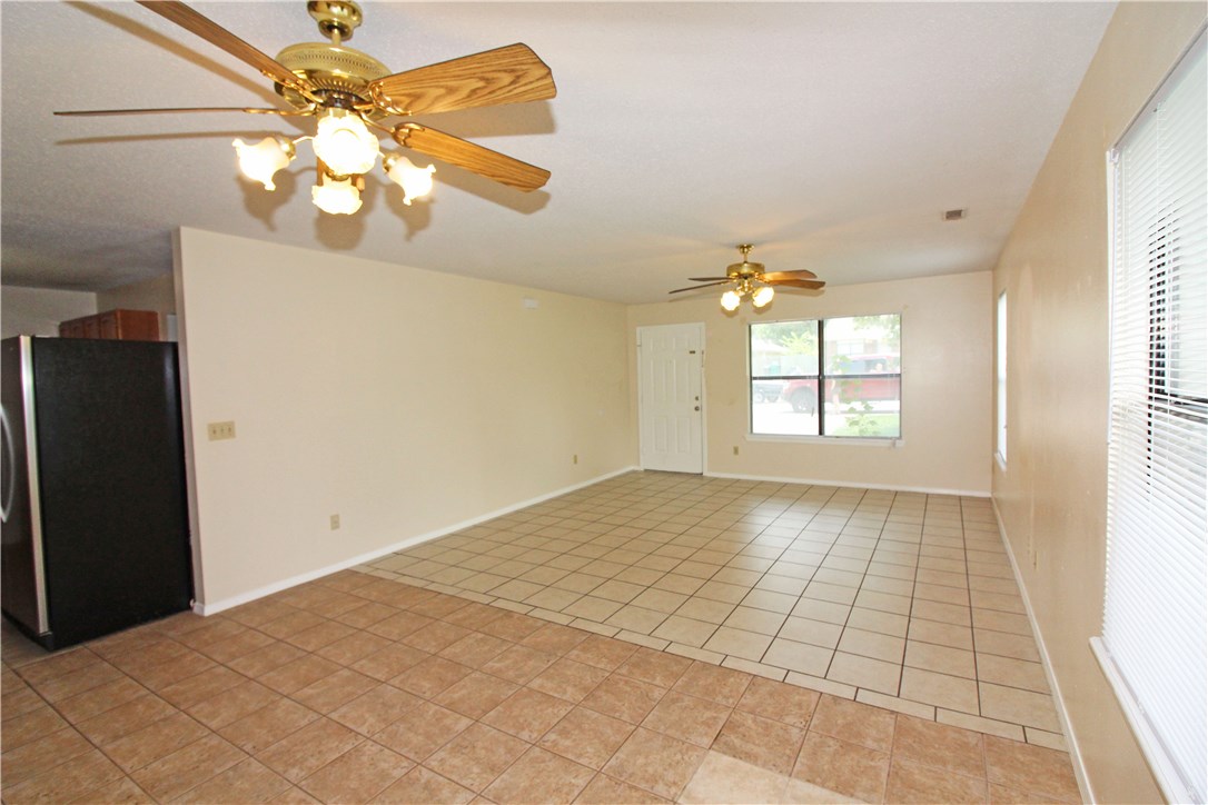 Cloverdale Sub Rogers - Residential Lease