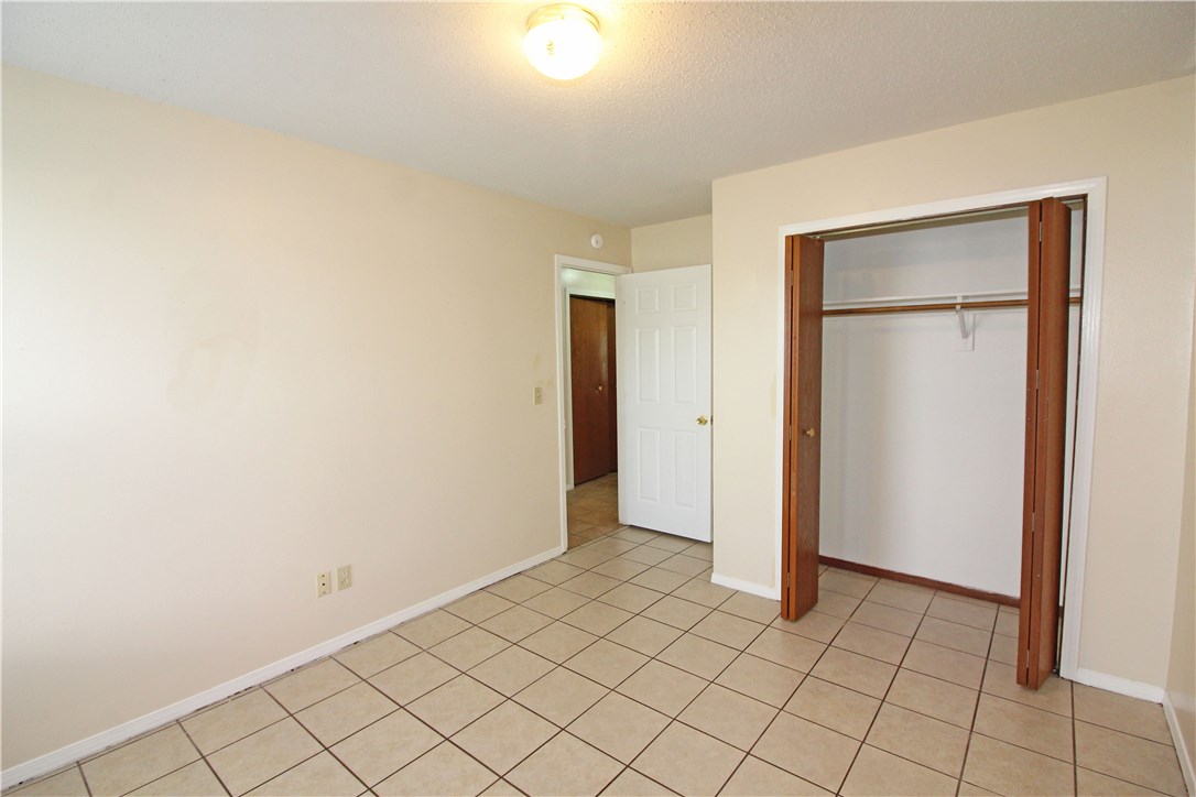 Cloverdale Sub Rogers - Residential Lease