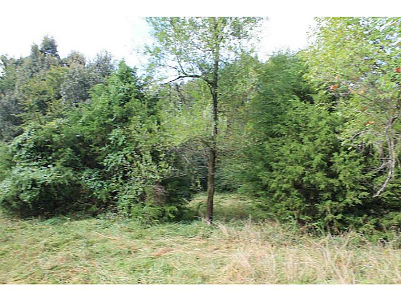 17-16-31 Fayetteville Outlots - Land