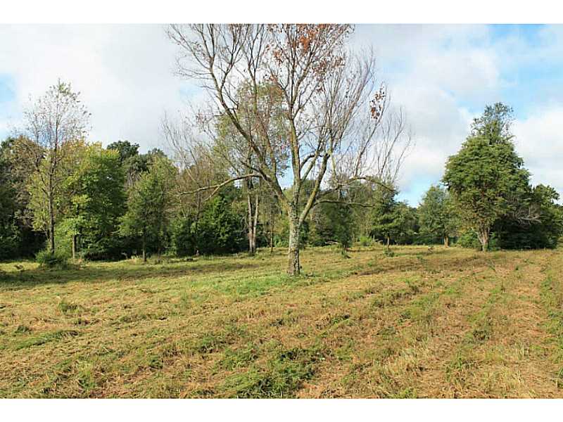 17-16-31 Fayetteville Outlots - Land