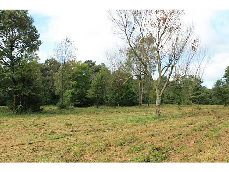 17-16-31 Fayetteville Outlots - Land