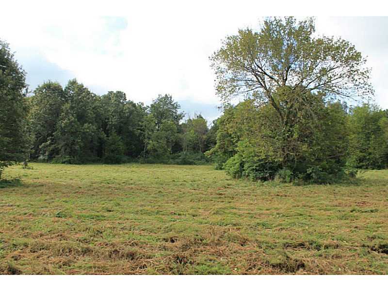 17-16-31 Fayetteville Outlots - Land