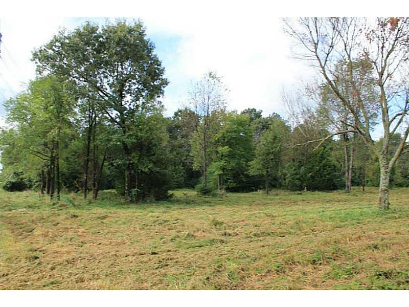 17-16-31 Fayetteville Outlots - Land