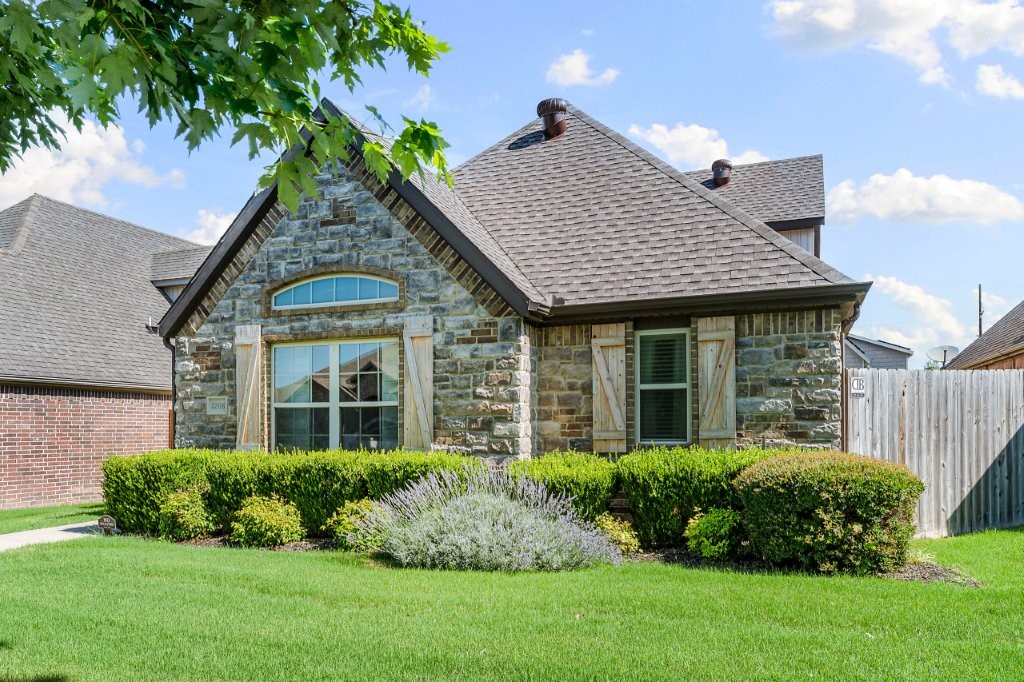 Stone Meadow Add Bentonville - Residential