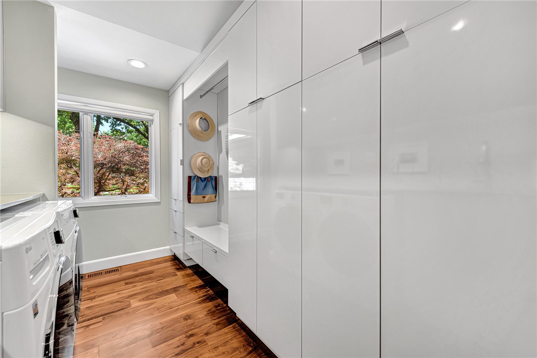 A & A 1st Rev Bentonville - Residential