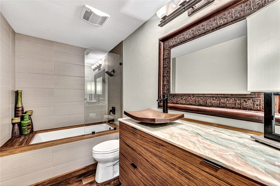 A & A 1st Rev Bentonville - Residential