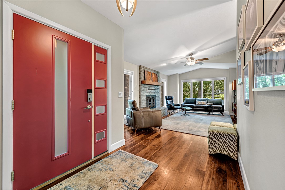 A & A 1st Rev Bentonville - Residential