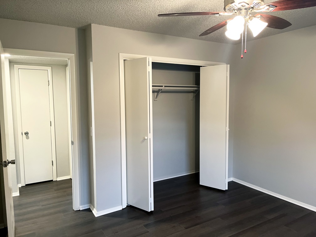 Youngs Add Bentonville - Residential Lease