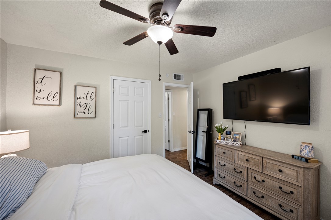 Pleasant Valley - Residential