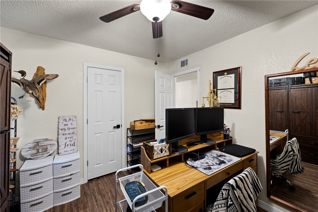 Pleasant Valley - Residential