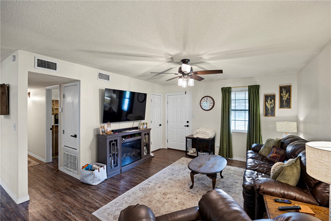 Pleasant Valley - Residential