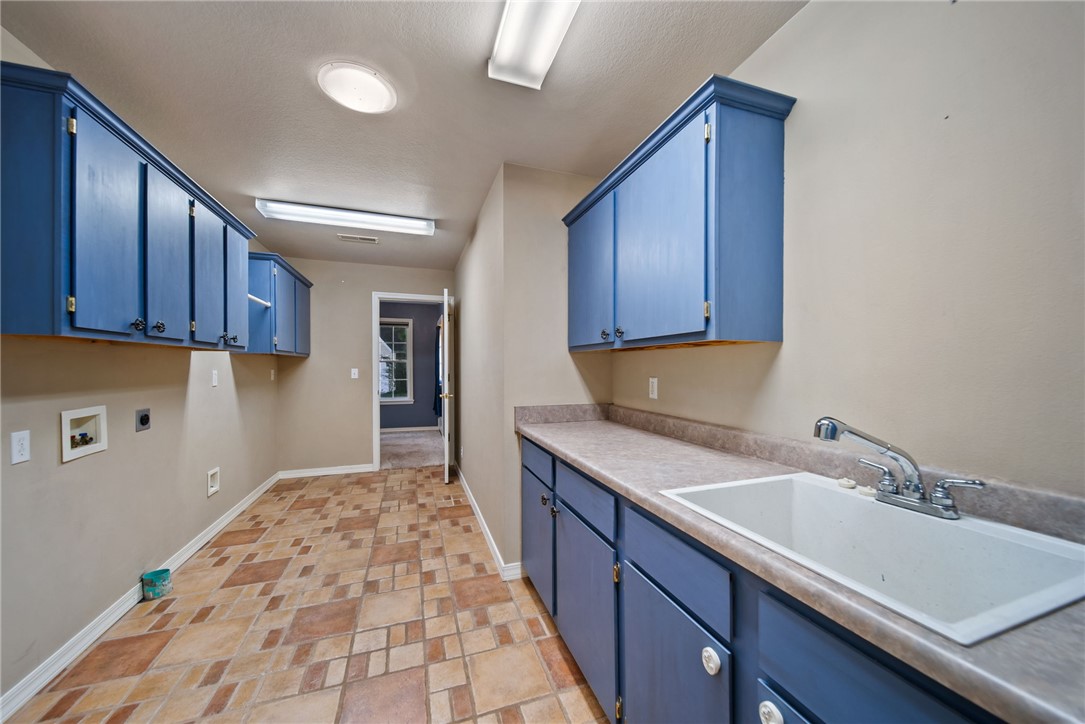 Cannich Sub Bvv - Residential