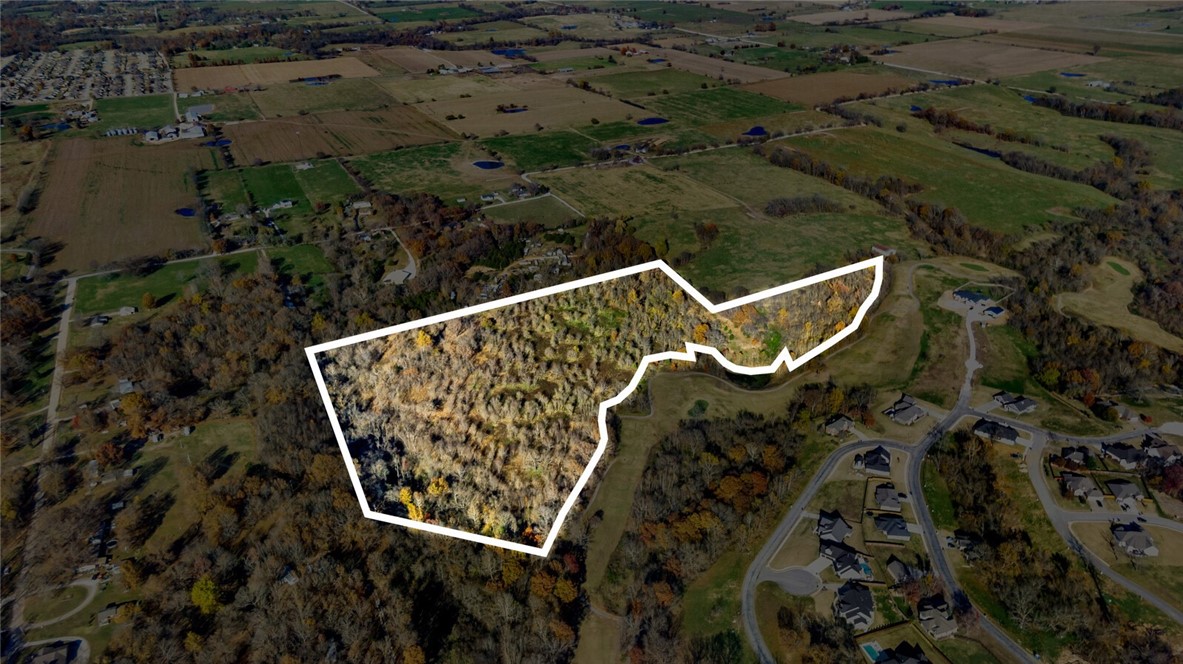 Pea Ridge - Land