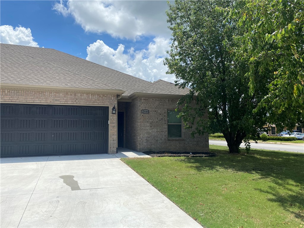 24th Place - Residential Income