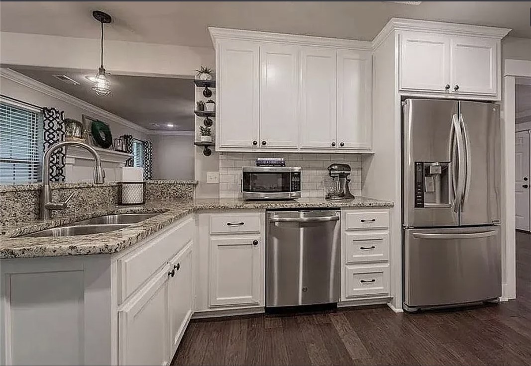 Warwick Sub Bvv - Residential Lease