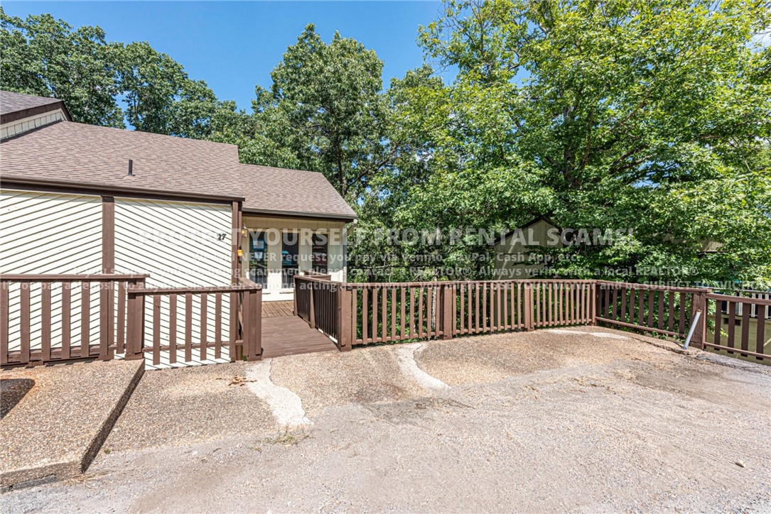 Brompton Courts Bvv - Residential Lease