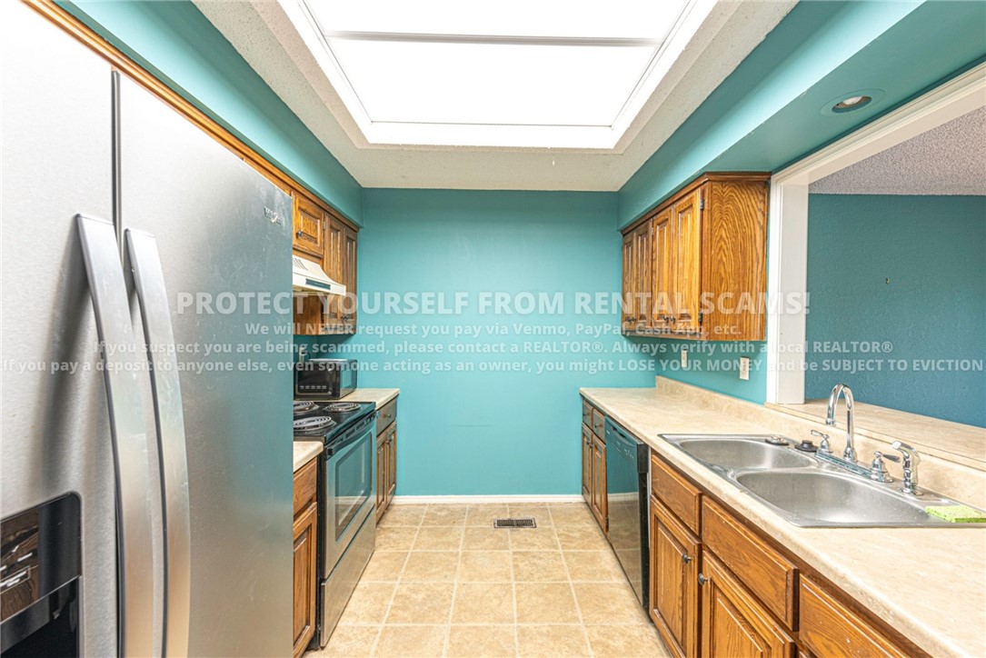 Brompton Courts Bvv - Residential Lease