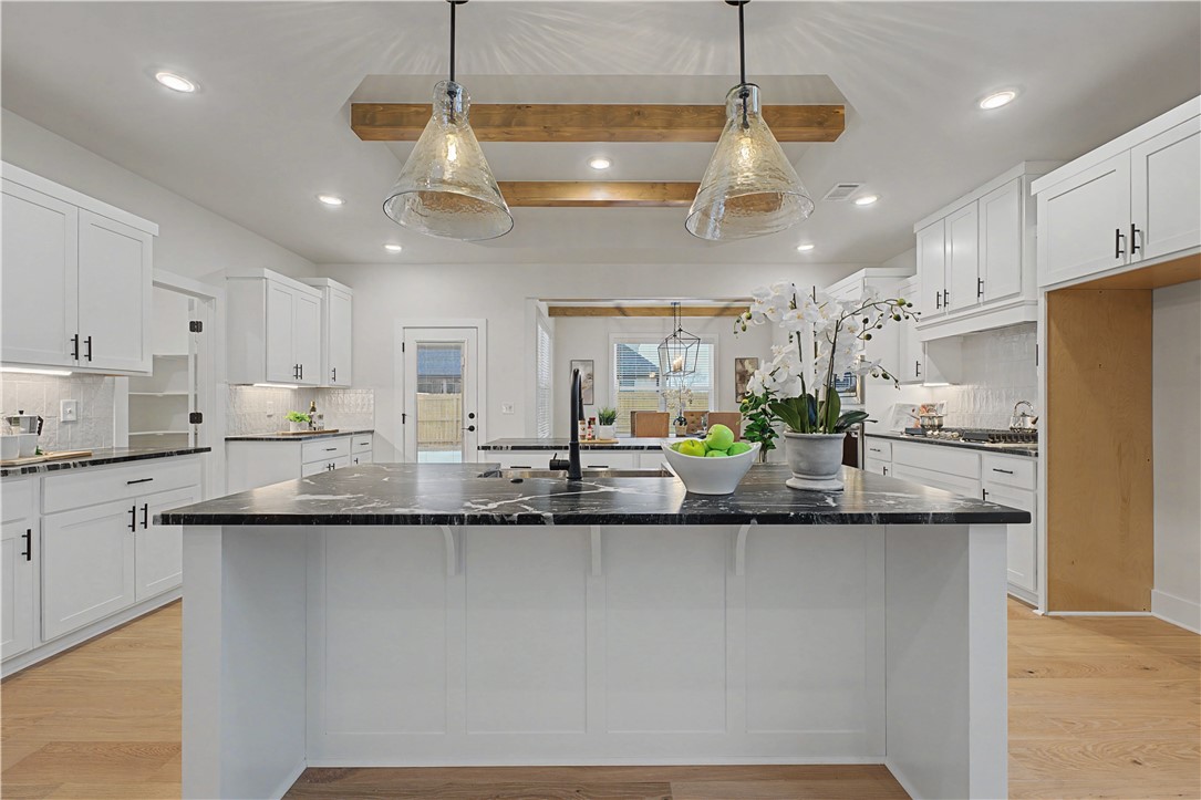 MAPLE ESTATES PH III-CENTERTON - Residential
