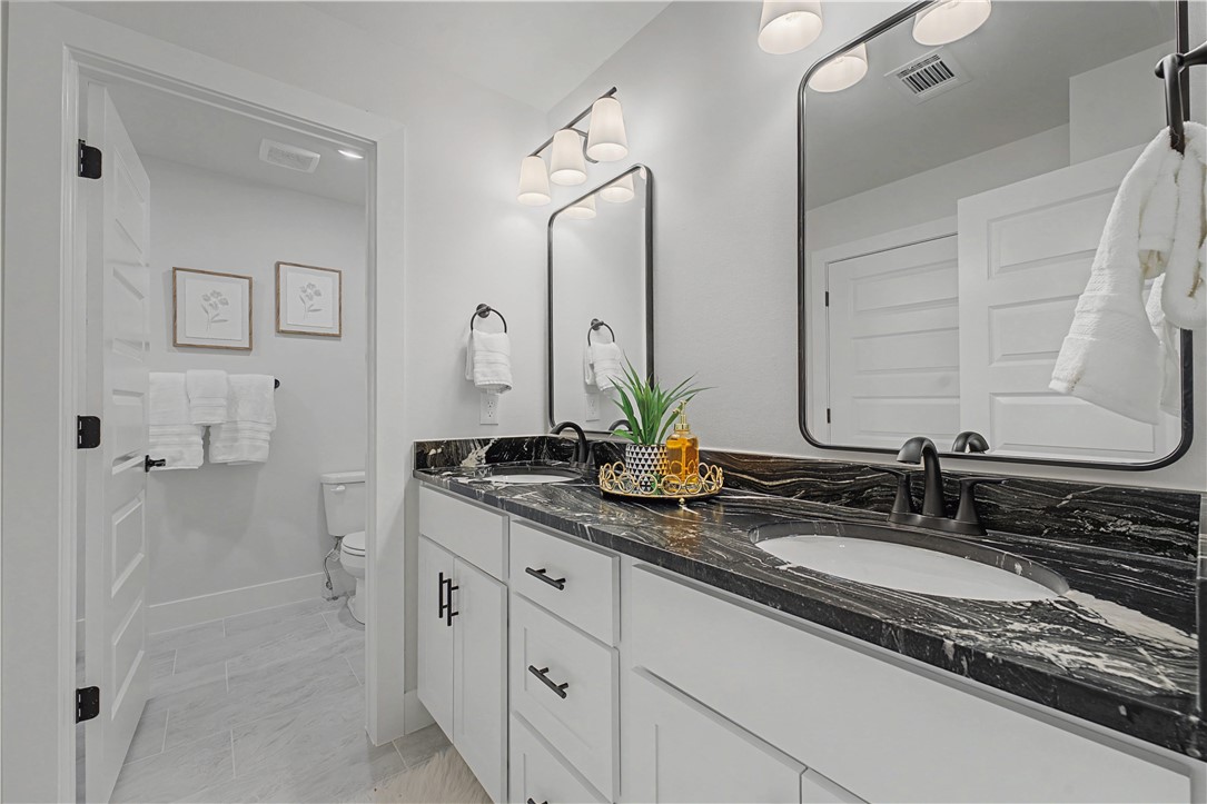 MAPLE ESTATES PH III-CENTERTON - Residential