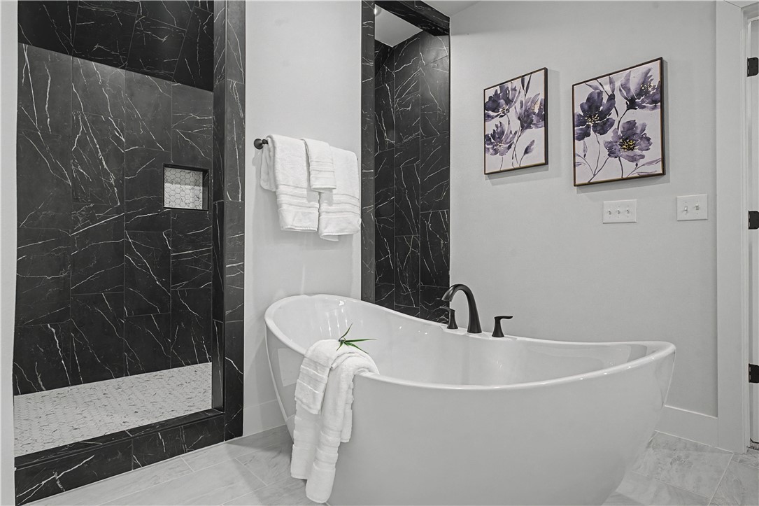 MAPLE ESTATES PH III-CENTERTON - Residential