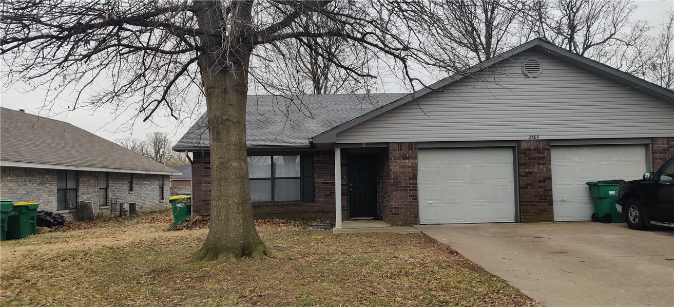 Oaks Add Ph II - Residential Lease